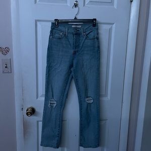 Women’s Straight Levi’s Jeans